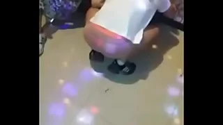 &lbrack;한국야동&rsqb; 노래방에서 팬티 제끼고 - 한국야동 - 딸자닷컴